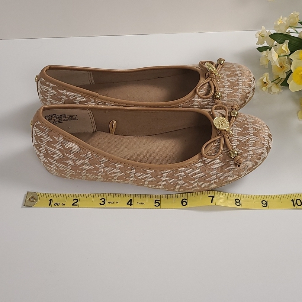 Michael Kors Flats Shoes Slip On - Ladies 3 - Picture 9 of 10